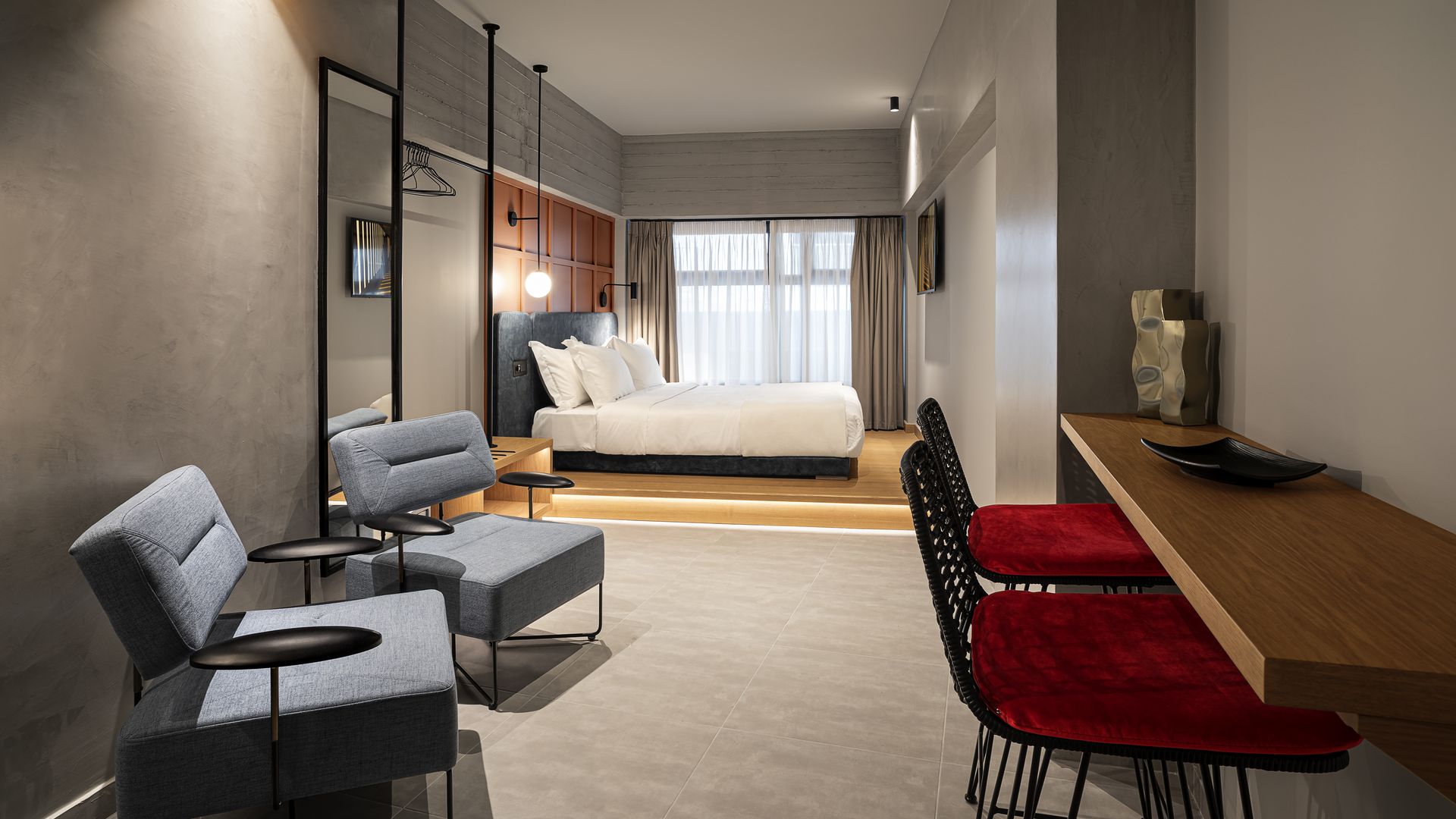 hotel-room